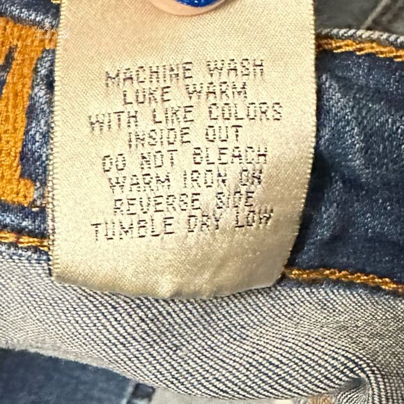 VIP Jeans Women's Destructed Collection Sculpting Stretch Denim Jeans Size 22 - Picture 9 of 9